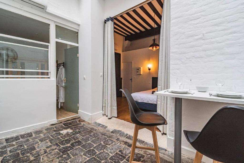 Steam, Baignoire Balneo Et Clim Apartment Reims Bagian luar foto